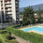 Apartamento T1 Bis 35m² Avec Terrasse Exposee Sud/est Et Parking Prive - Fr-1-555-80