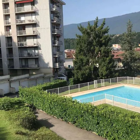 Apartment T1 Bis 35m² Avec Terrasse Exposee Sud/est Et Parking Prive - Fr-1-555-80