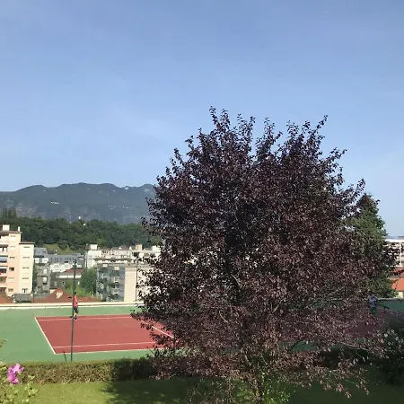 T1 Bis 35m² Avec Terrasse Exposee Sud/est Et Parking Prive - Fr-1-555-80 Aix-les-Bains